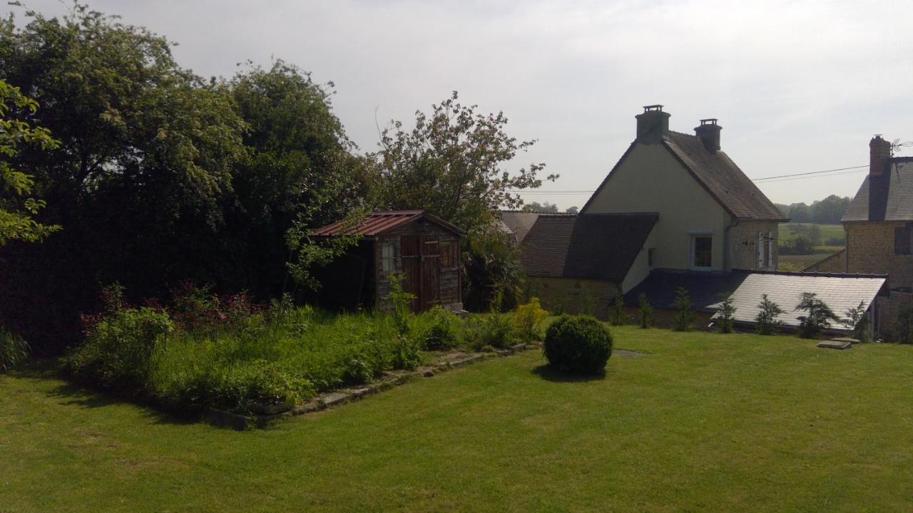 La Calverie Crouay Exterior photo